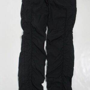 Lululemon Women's Quick Step Pant Black Size 6 Swift 2011